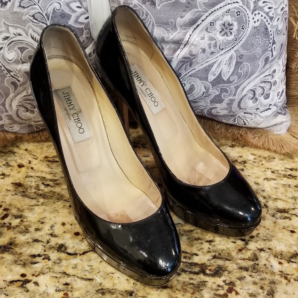 Jimmy Choo Black Patent Leather Platform Heels 9 - Picture 16 of 16